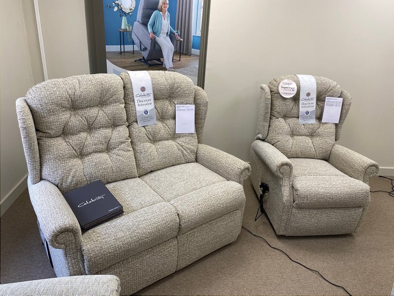 Celebrity - Woburn 2 Seater Sofa And Lift And Rise Recliner